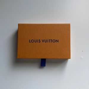 LV BOX